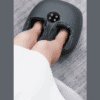 FMasseur de pieds électrique adapté aux tailles de pieds 34 à 46 pour toute la famille.