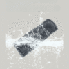 Coussin chauffant USB gris en tissu résistant à l’eau, illustrant sa facilité d’entretien.